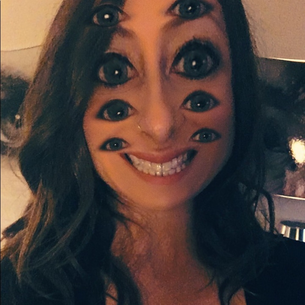Meet your Posher, Alisha